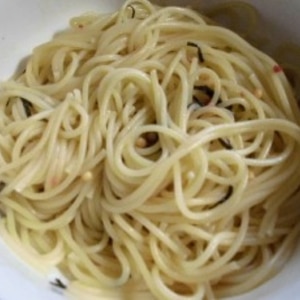 レンジで！火も包丁も不要！のり茶漬けパスタ